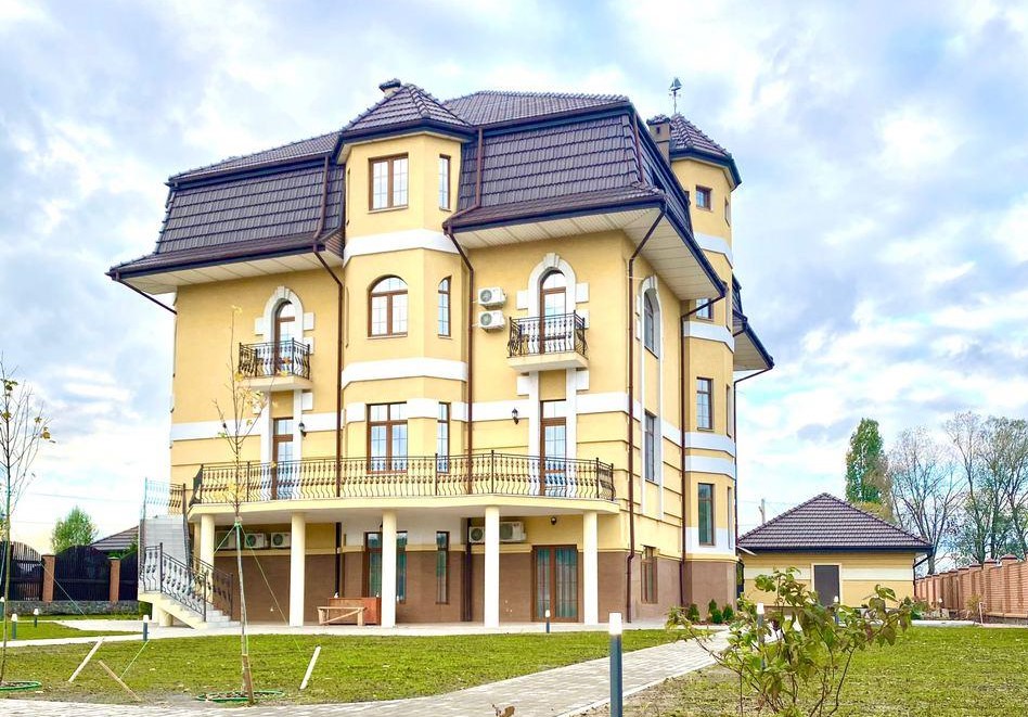 Дом престарелых в Бобрице