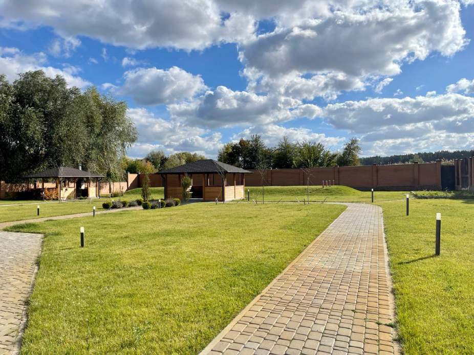 Пансионат для пожилых в Бобрице