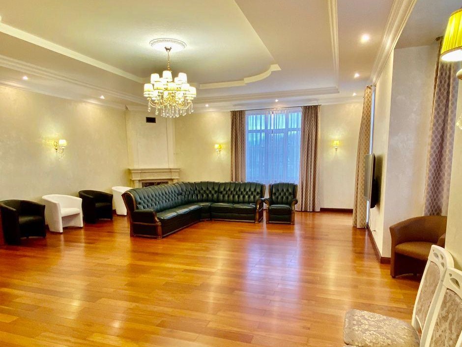 Пансионат для пожилых людей в Бобрице